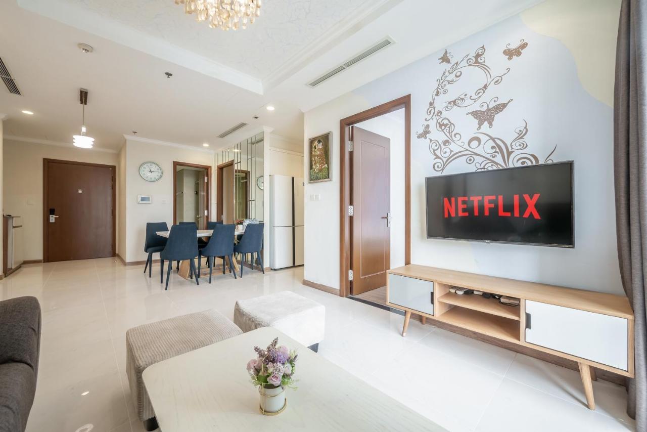 Landmark Plus Central Park Vista Apartment โฮจิมินห์ซิตี้ ภายนอก รูปภาพ