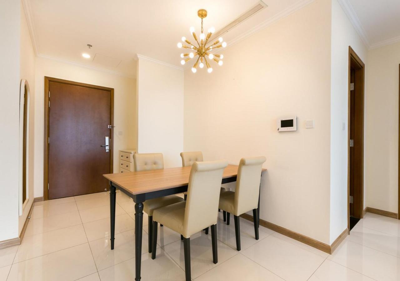 Landmark Plus Central Park Vista Apartment โฮจิมินห์ซิตี้ ภายนอก รูปภาพ