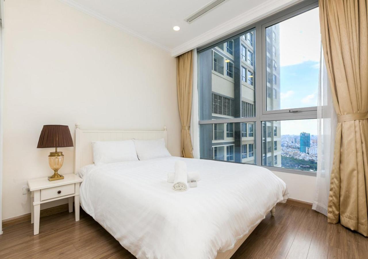 Landmark Plus Central Park Vista Apartment โฮจิมินห์ซิตี้ ภายนอก รูปภาพ