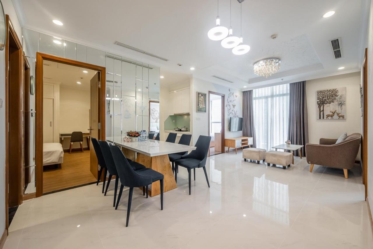 Landmark Plus Central Park Vista Apartment โฮจิมินห์ซิตี้ ภายนอก รูปภาพ