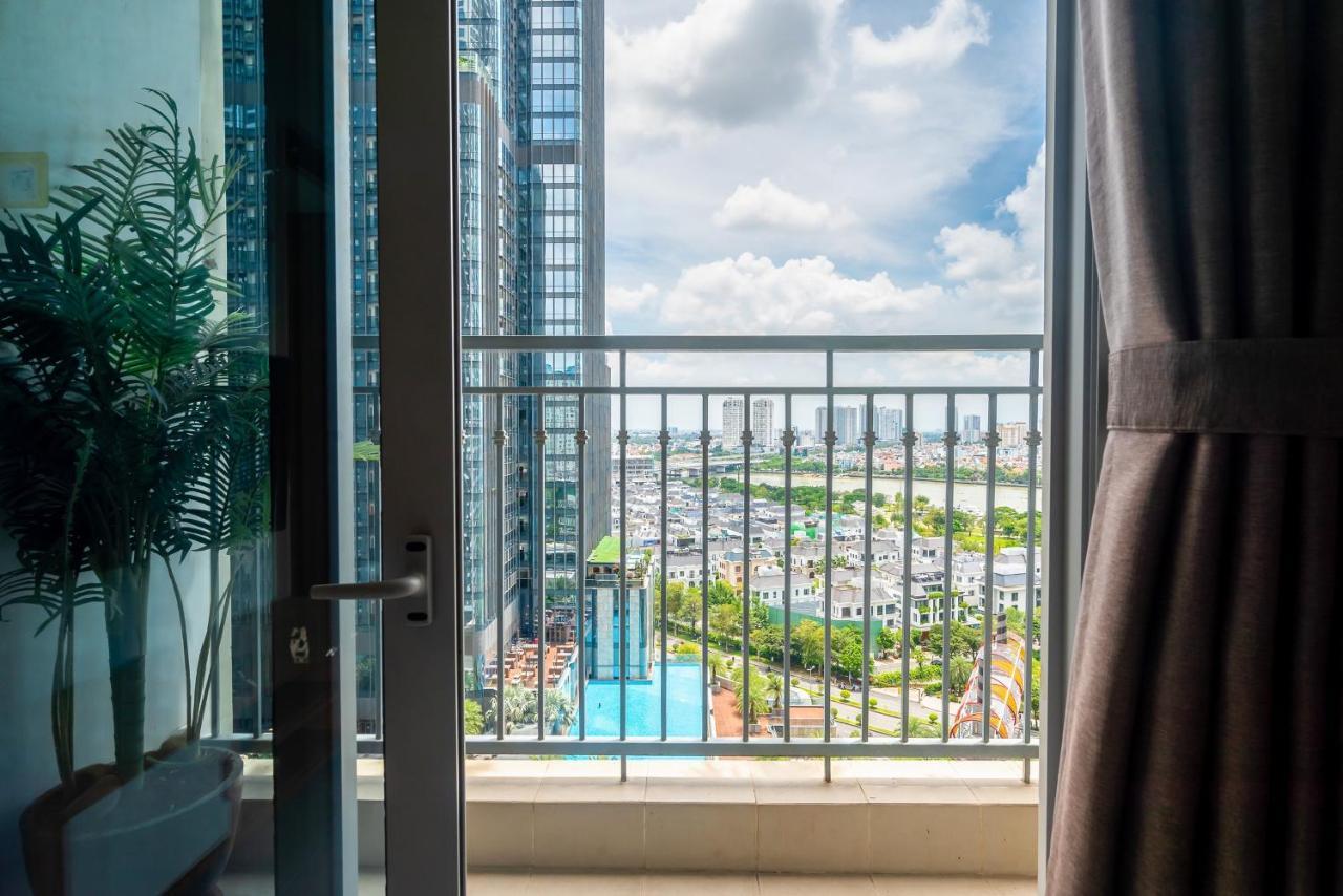Landmark Plus Central Park Vista Apartment โฮจิมินห์ซิตี้ ภายนอก รูปภาพ