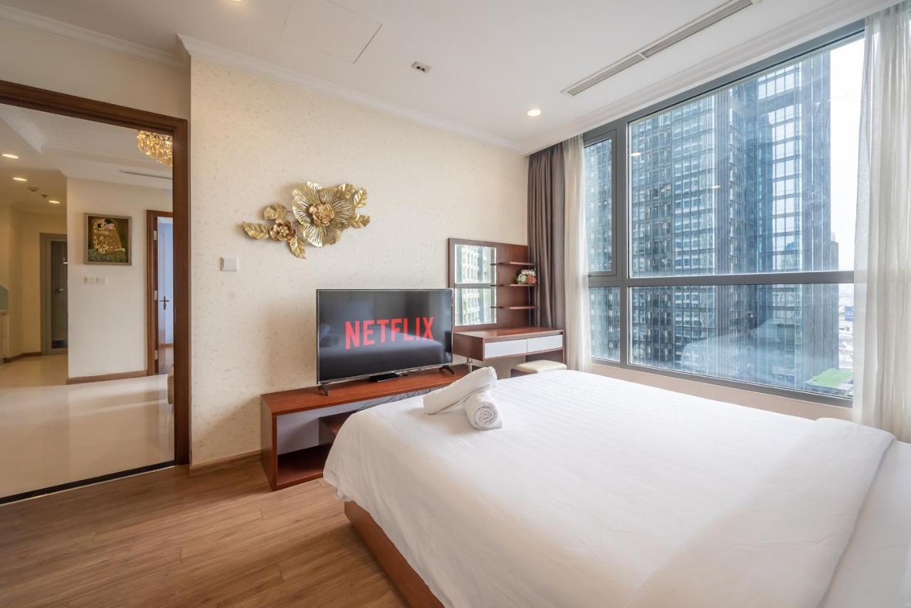 Landmark Plus Central Park Vista Apartment โฮจิมินห์ซิตี้ ภายนอก รูปภาพ