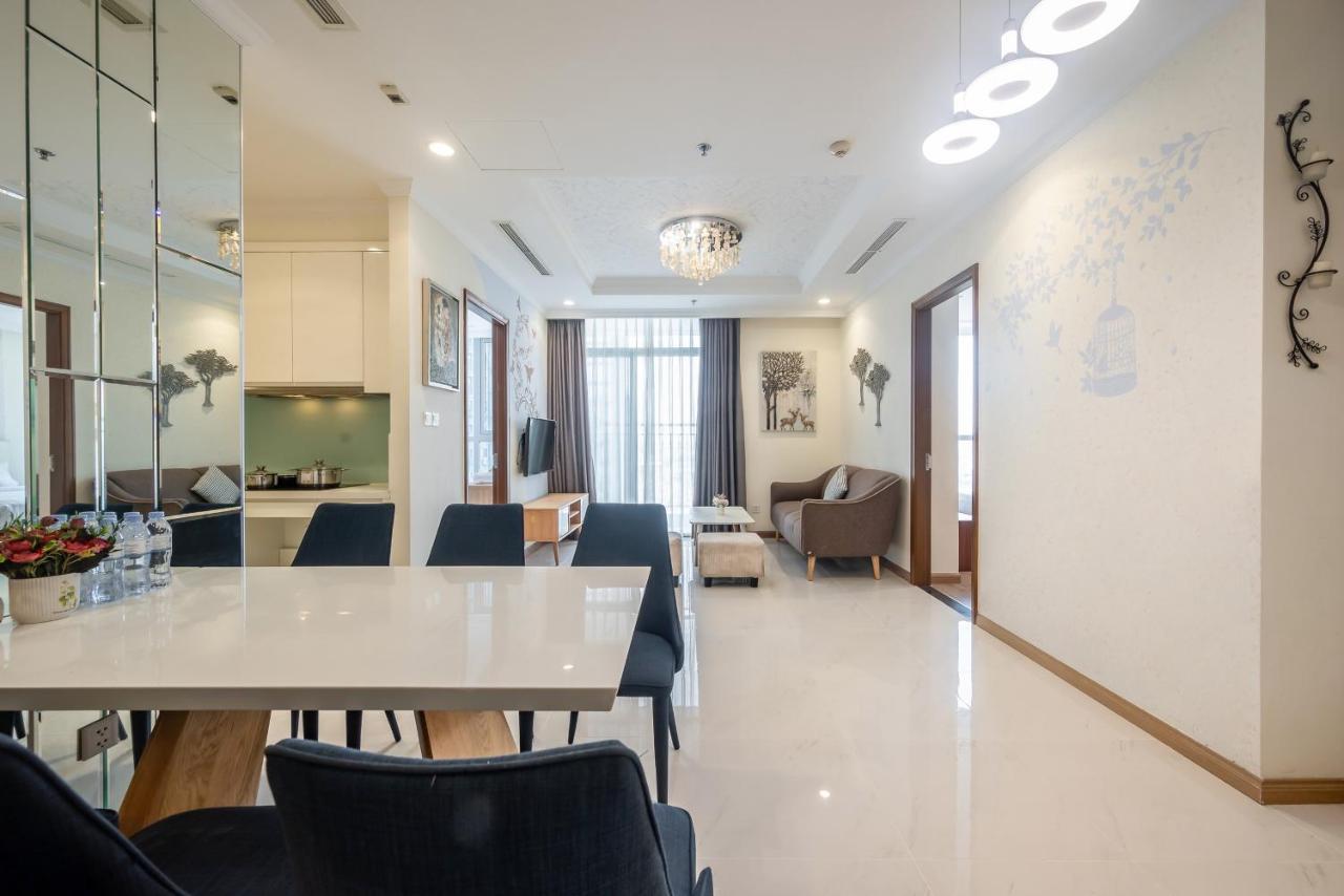 Landmark Plus Central Park Vista Apartment โฮจิมินห์ซิตี้ ภายนอก รูปภาพ