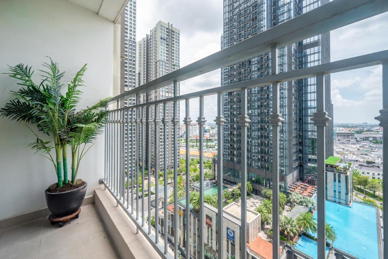 Landmark Plus Central Park Vista Apartment โฮจิมินห์ซิตี้ ภายนอก รูปภาพ