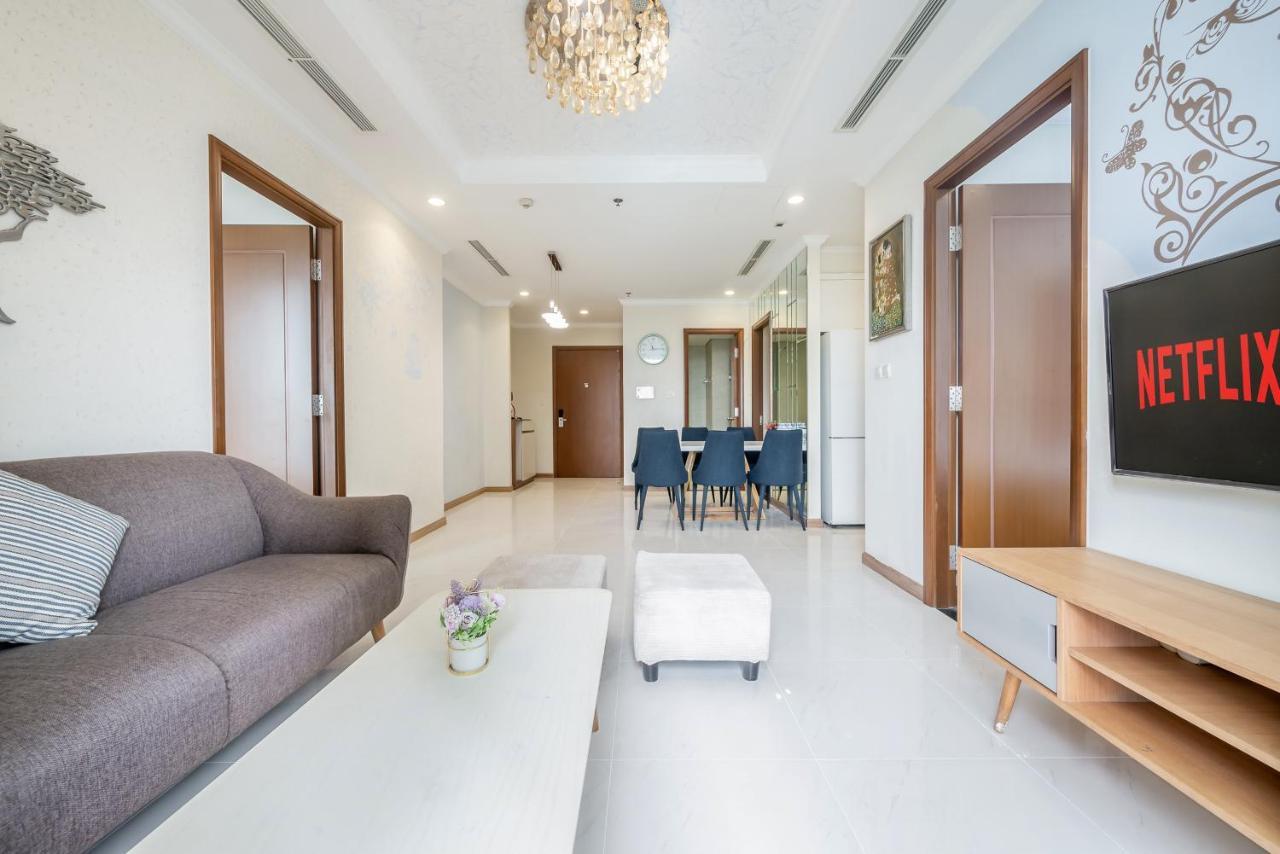 Landmark Plus Central Park Vista Apartment โฮจิมินห์ซิตี้ ภายนอก รูปภาพ