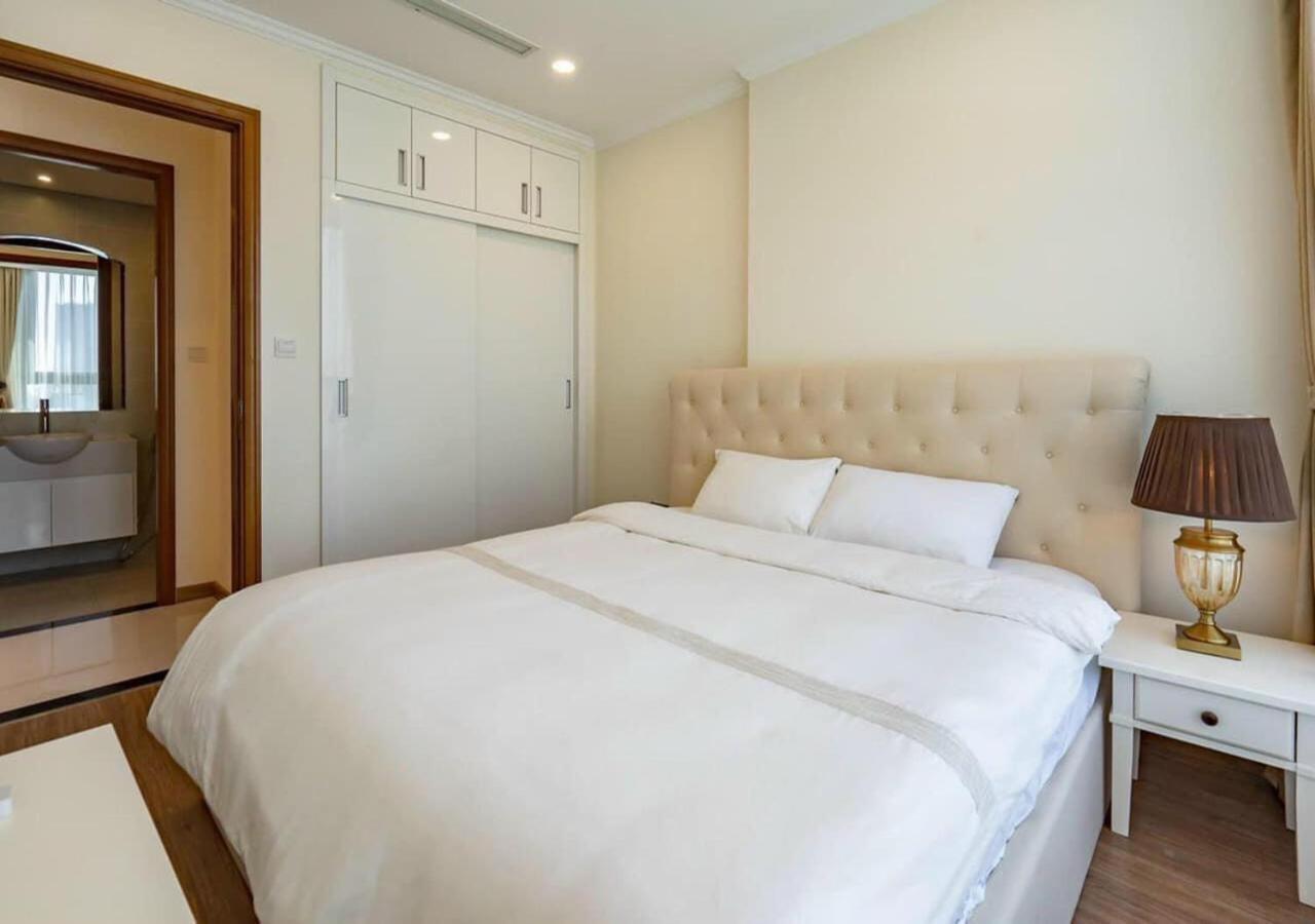 Landmark Plus Central Park Vista Apartment โฮจิมินห์ซิตี้ ภายนอก รูปภาพ